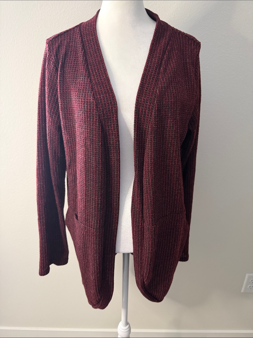 BOMBOM Women's Open-Front Burgundy Cardigan Sweater. Size L